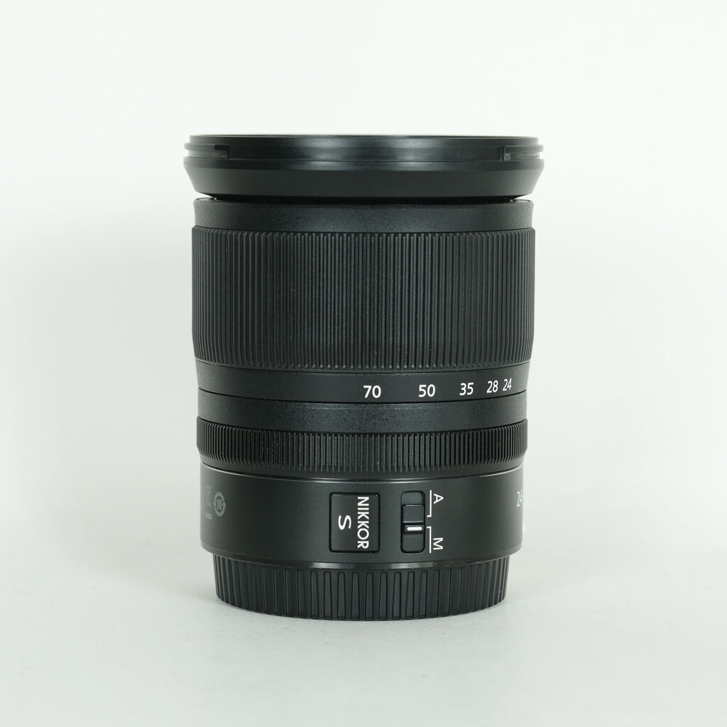 Nikon NIKKOR Z 24-70mm f/4 S Nikon NIKKOR Z 24-70mm f/4 S