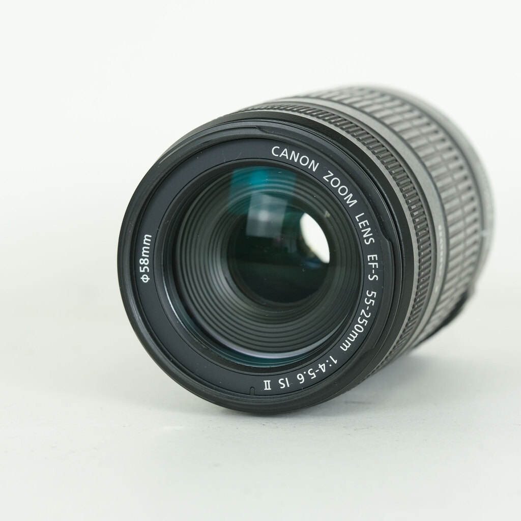 Canon EF-S55-250mm F4-5.6 IS II