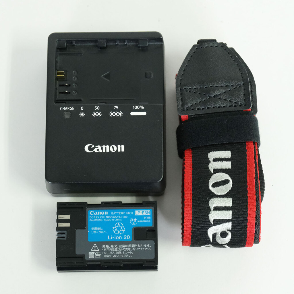 Canon EOS 80D Canon EOS 80D