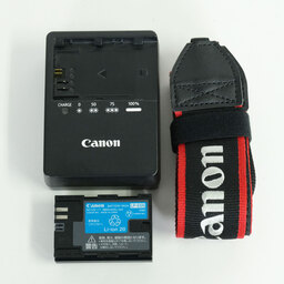 Canon EOS 80D Canon EOS 80D