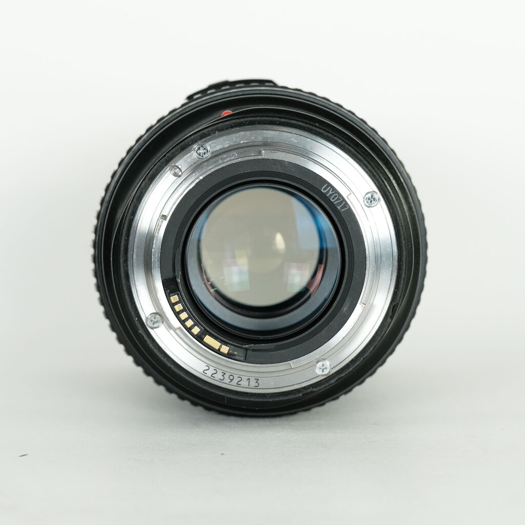 Canon EF24-70mm F2.8L USM Canon EF24-70mm F2.8L USM