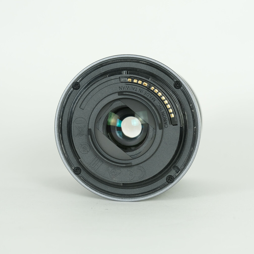 Canon RF-S18-150mm F3.5-6.3 IS STM