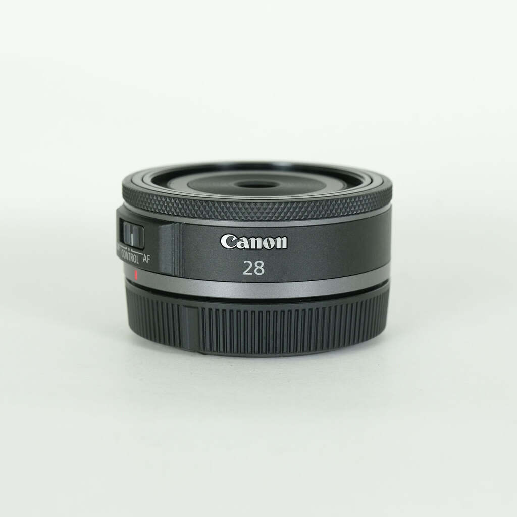 Canon RF28mm F2.8 STM