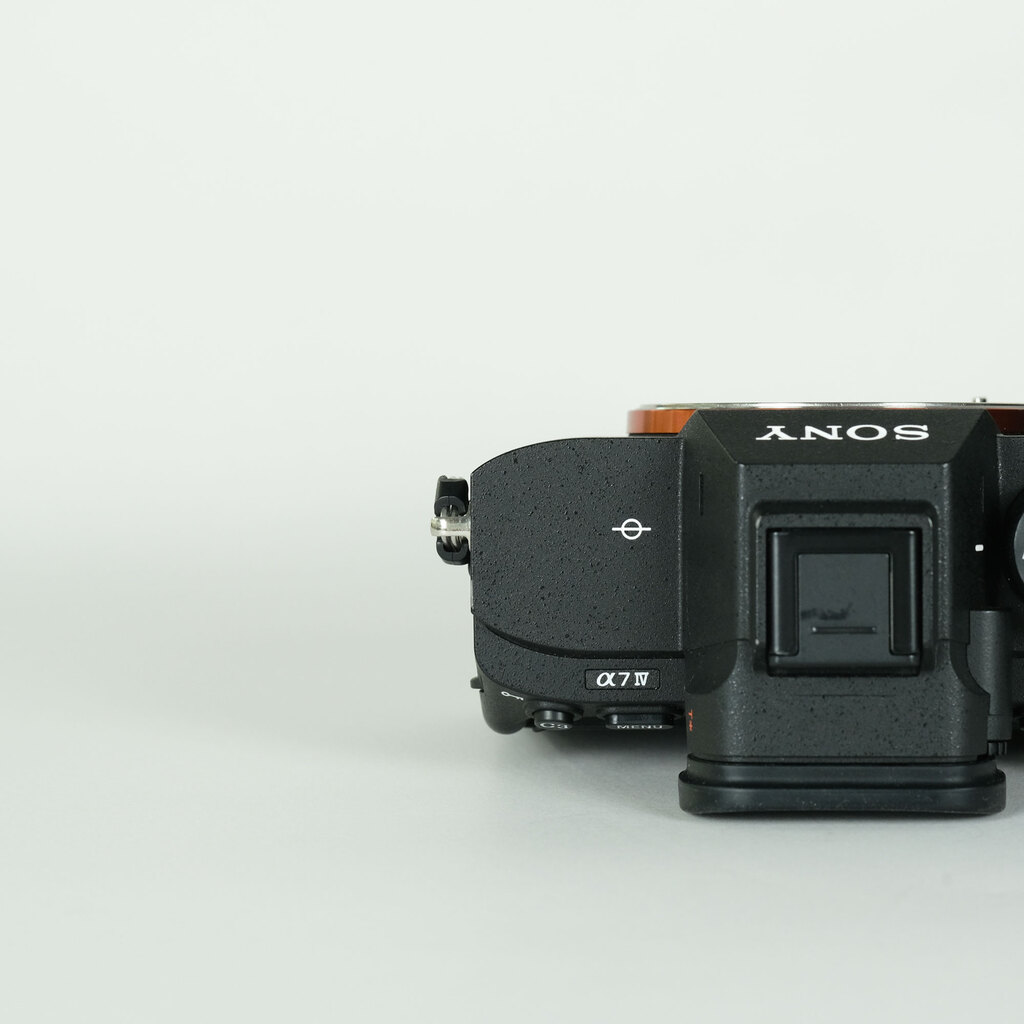SONY α7 IV（ILCE-7M4）の出品 | ONE SCENE（ワンシーン）