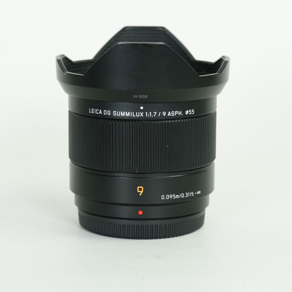 Panasonic LEICA DG SUMMILUX 9mm / F1.7 ASPH.