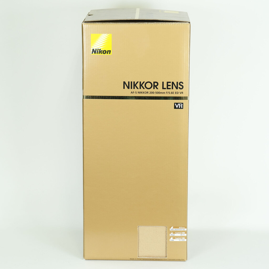 Nikon AF-S NIKKOR 200-500mm f/5.6E ED VR Nikon AF-S NIKKOR 200-500mm f/5.6E ED VR