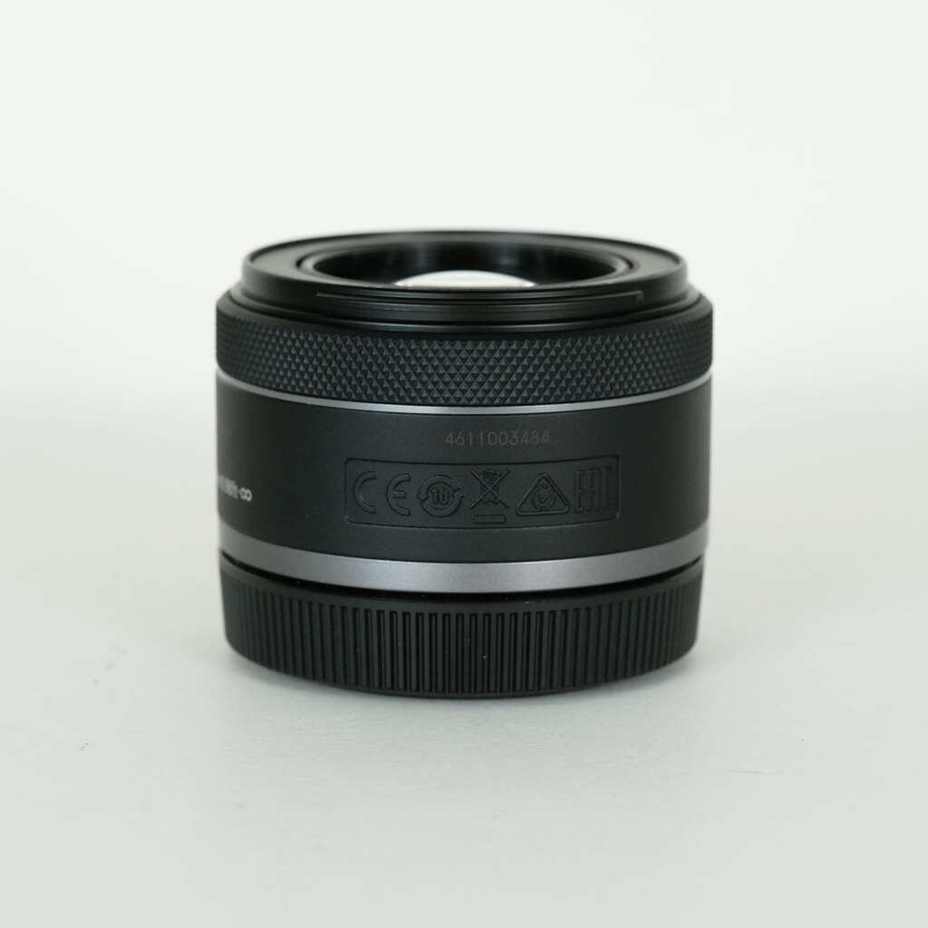 Canon RF50mm F1.8 STM