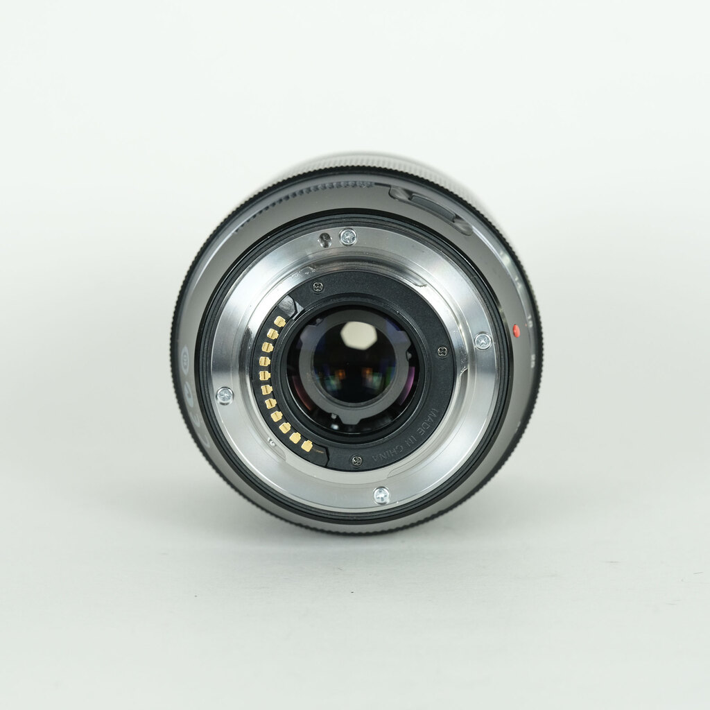 OLYMPUS M.ZUIKO DIGITAL ED 12-40mm F2.8 PRO OLYMPUS M.ZUIKO DIGITAL ED 12-40mm F2.8 PRO