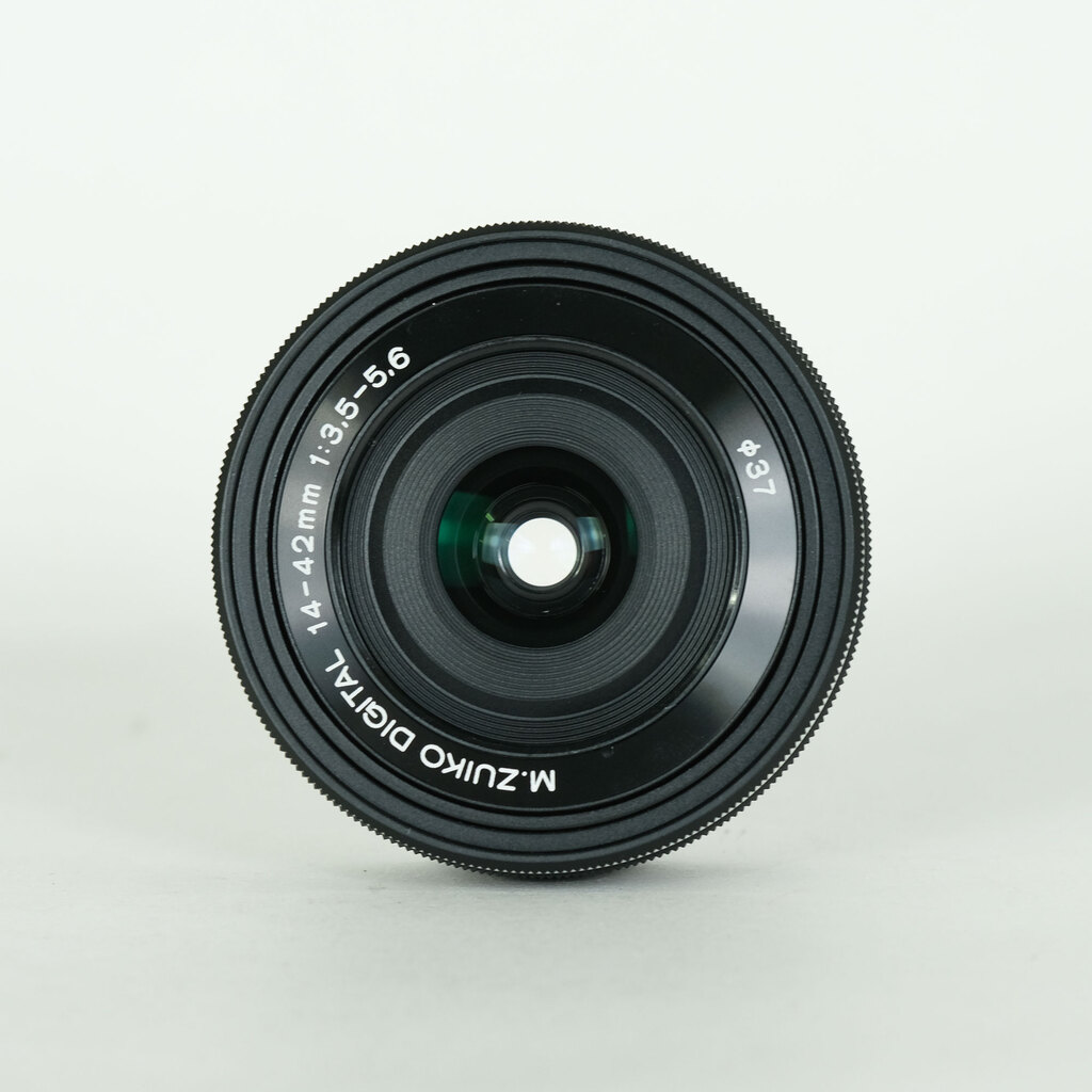 OLYMPUS M.ZUIKO DIGITAL ED 14-42mm F3.5-5.6 EZ ブラック