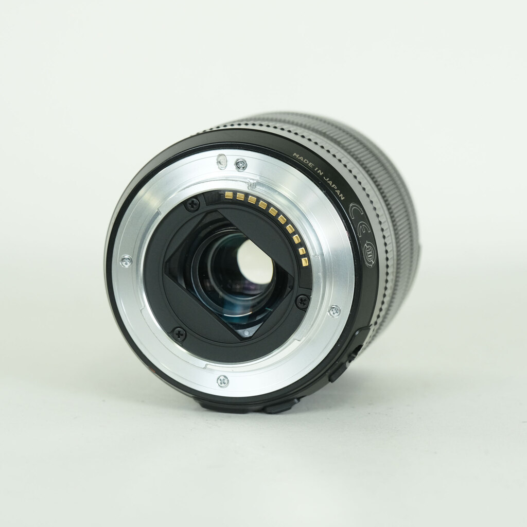 FUJIFILM XF18-55mmF2.8-4 R LM OIS FUJIFILM XF18-55mmF2.8-4 R LM OIS