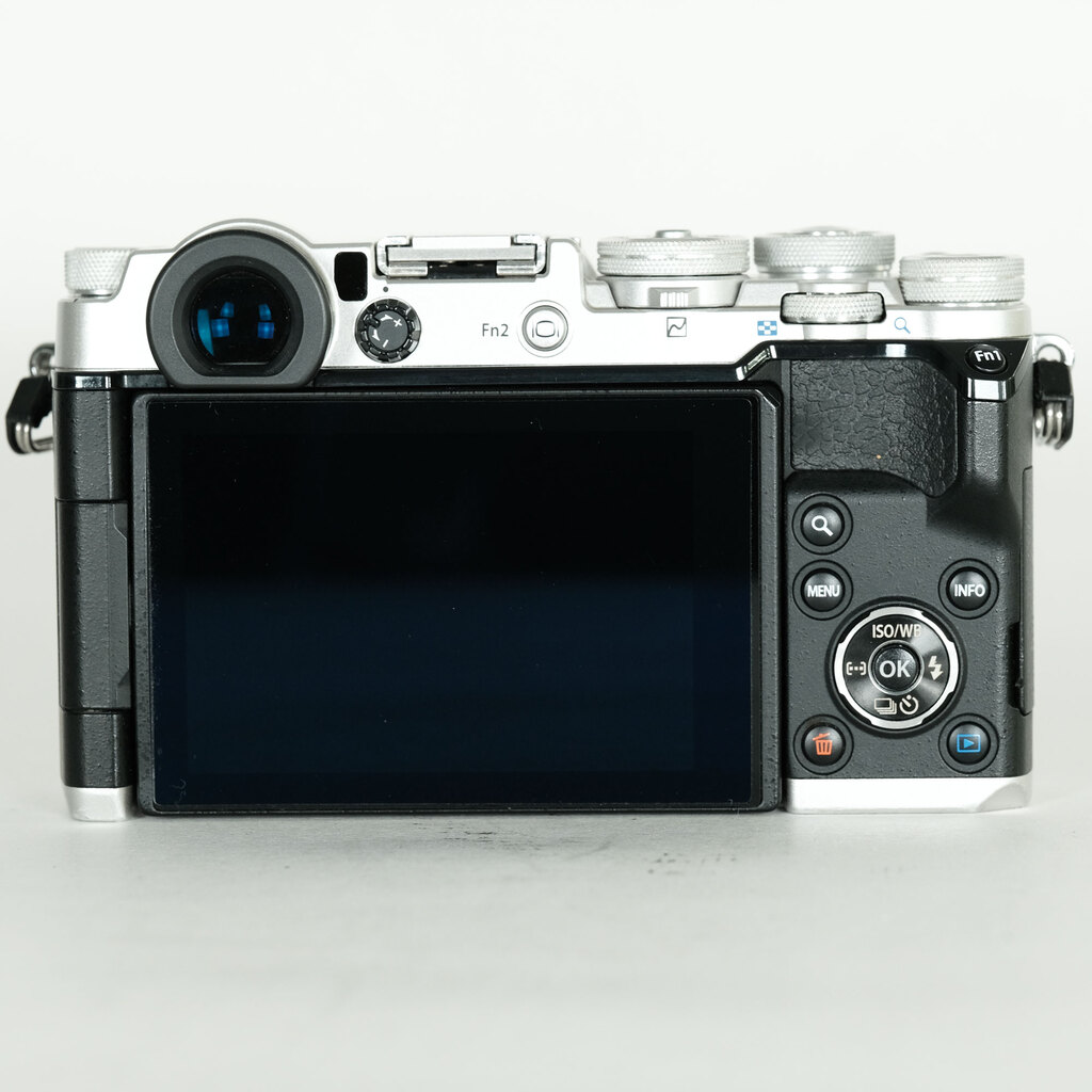 OLYMPUS PEN-F OLYMPUS PEN-F