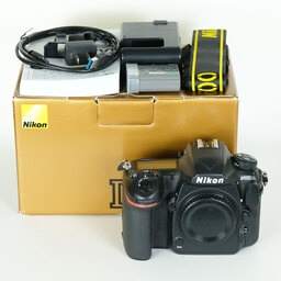 Nikon D500