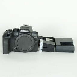 Canon EOS R10