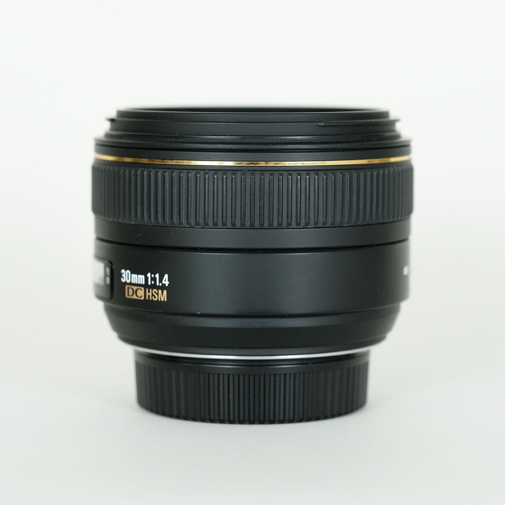 SIGMA 30mm F1.4EX DC HSM (ニコンF用)