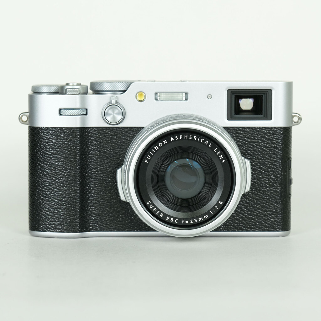 FUJIFILM X100VI 日英2言語設定モデル 中古価格比較 - 価格.com