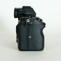 SONY α7 III（ILCE-7M3）