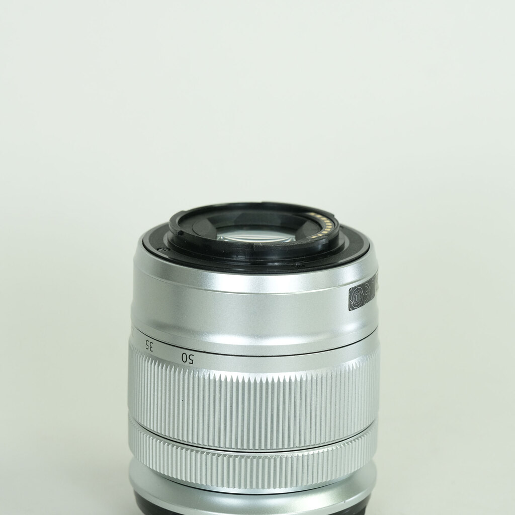 FUJIFILM フジノン XC16-50mm F3.5-5.6 OIS シルバー FUJIFILM フジノン XC16-50mm F3.5-5.6 OIS シルバー