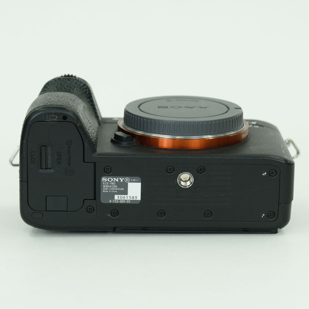 SONY α7 III(ILCE-7M3) SONY α7 III(ILCE-7M3)
