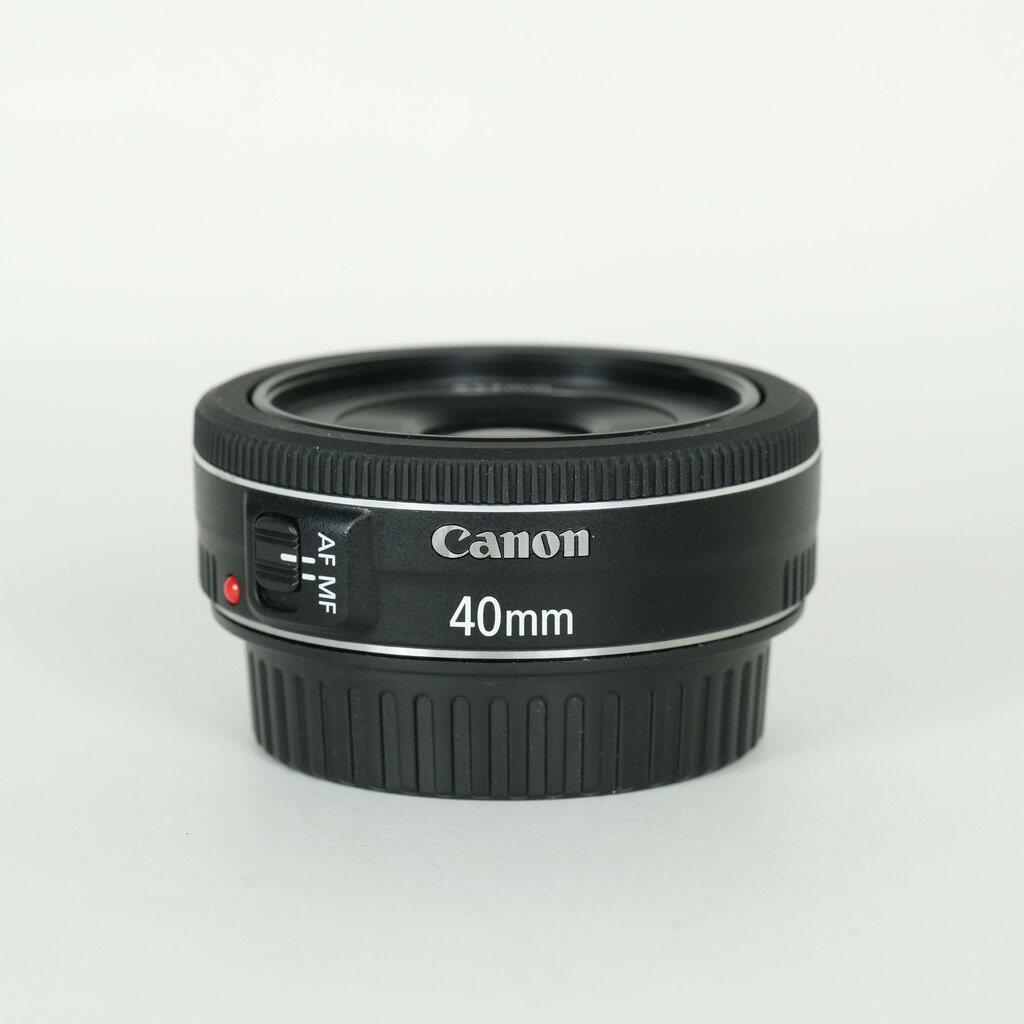 Canon EF40mm F2.8 STM