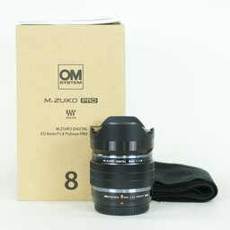 OLYMPUS M.ZUIKO DIGITAL ED 8mm F1.8 Fisheye PRO