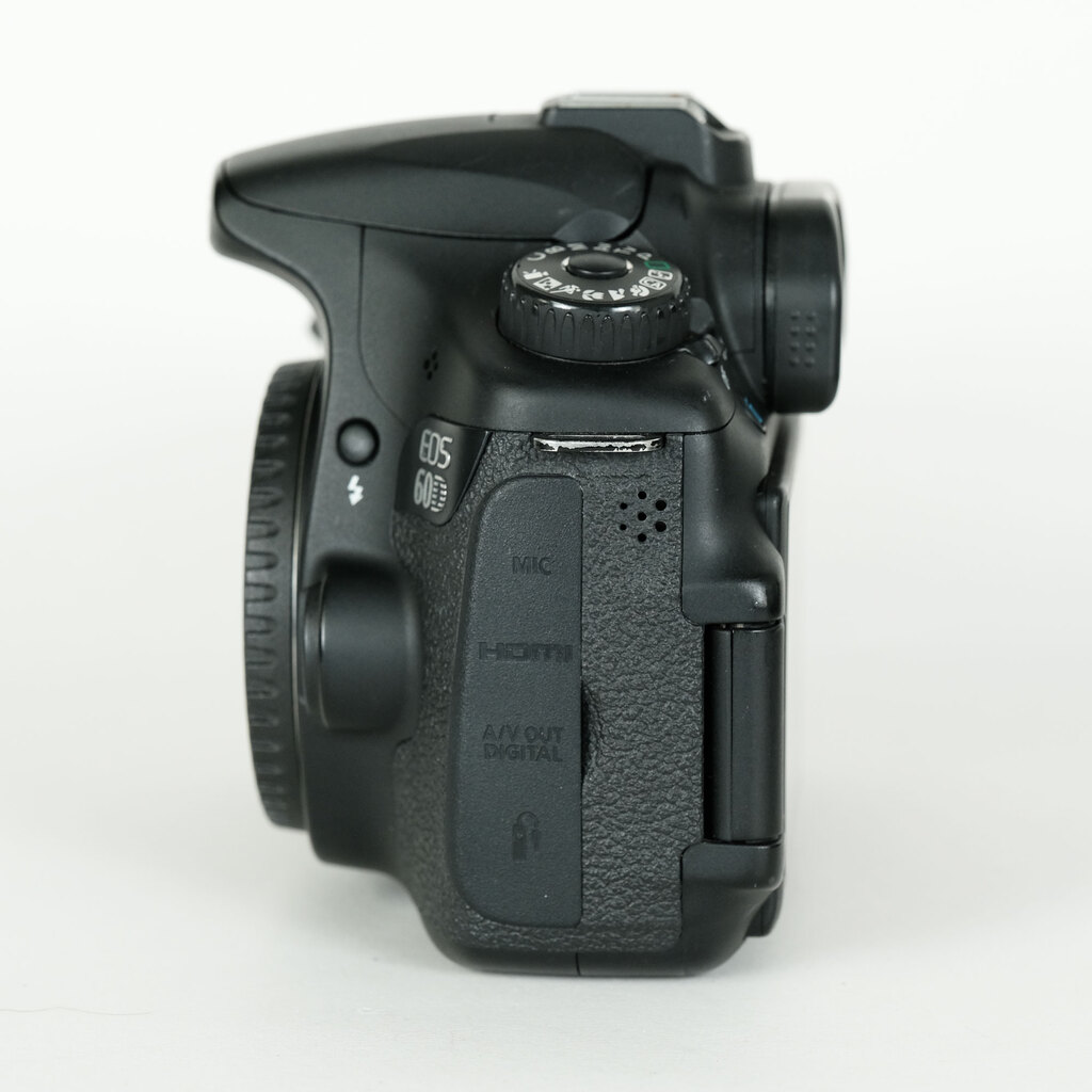 Canon EOS 60D ボディ