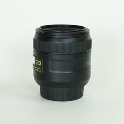 Nikon AF-S DX Micro NIKKOR 40mm f/2.8G
