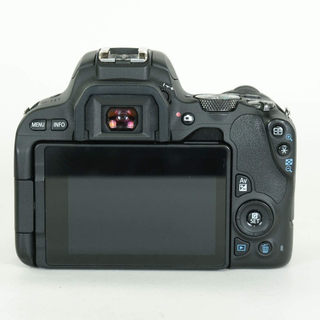 Canon EOS Kiss X9