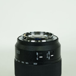 Panasonic LUMIX S 28-200mm F4-7.1 MACRO O.I.S.