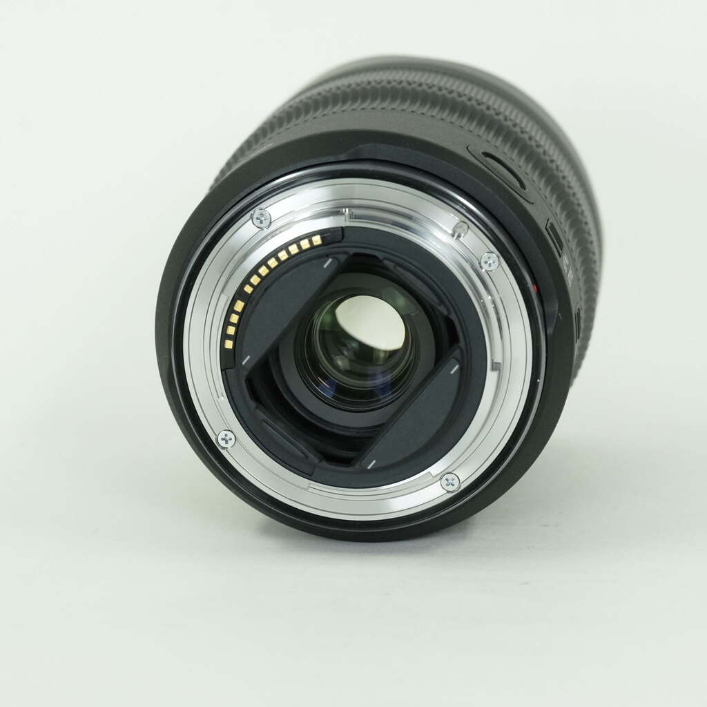 Canon RF10-20mm F4 L IS STM Canon RF10-20mm F4 L IS STM