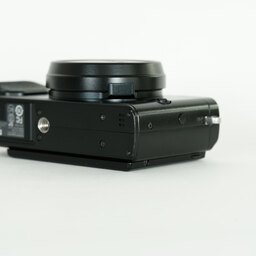 FUJIFILM X70 ブラック