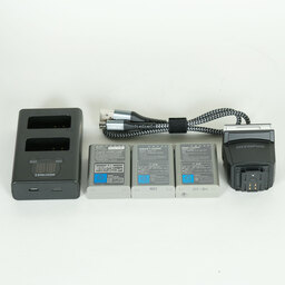 OLYMPUS OM-D E-M5 Mark II