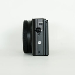 SONY Cyber-shot DSC-RX100M5