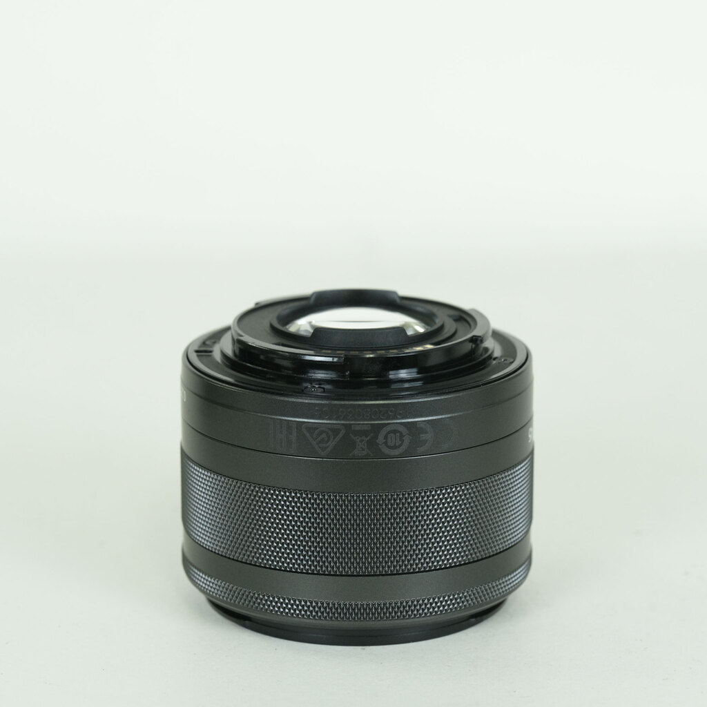 Canon EF-M15-45mm F3.5-6.3 IS STM