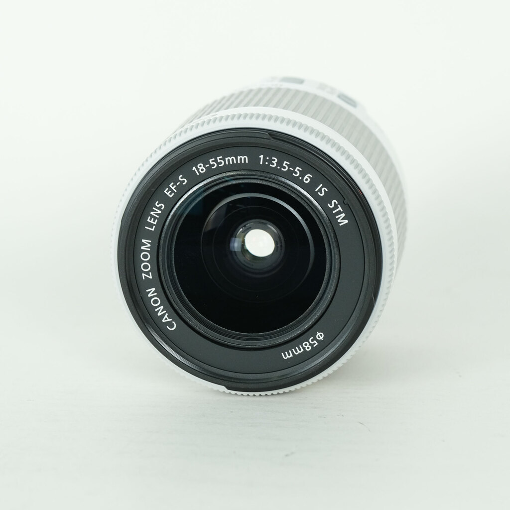 Canon EF-S18-55mm F3.5-5.6 IS STM ホワイトの出品 | ONE SCENE（ワン