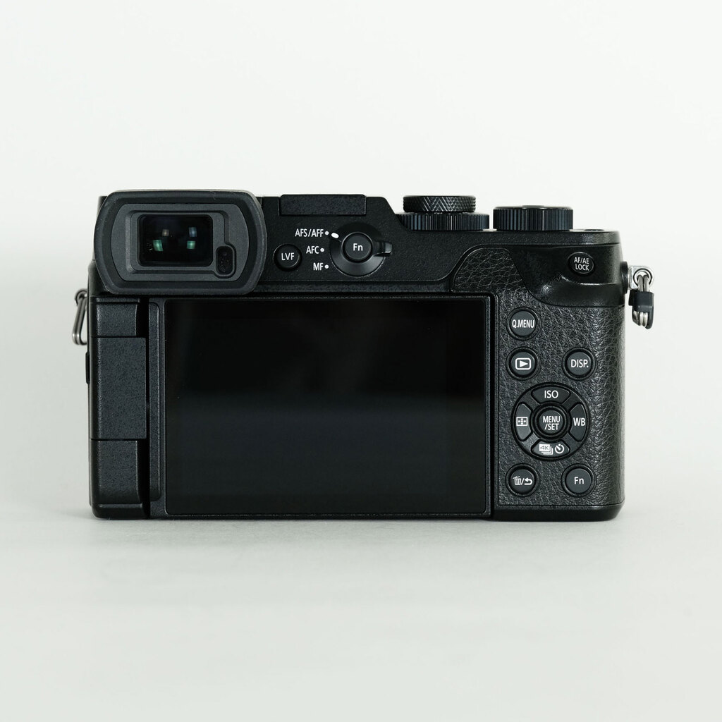 Panasonic LUMIX DMC-GX8 ボディ ブラック