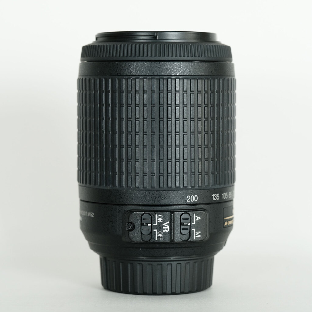 Nikon AF-S DX VR Zoom-Nikkor 55-200mm F4-5.6G IF-ED