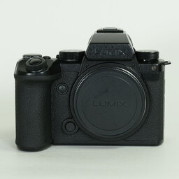 Panasonic LUMIX S5IIX ボディ DC-S5M2X ブラック