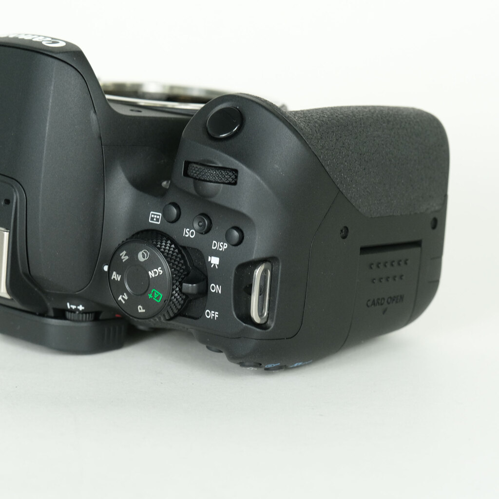 Canon EOS Kiss X10i Canon EOS Kiss X10i