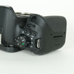 Canon EOS Kiss X10i Canon EOS Kiss X10i