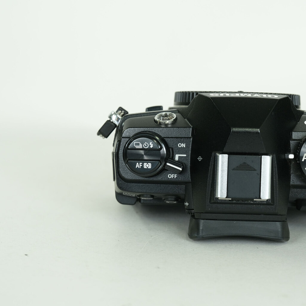 OLYMPUS OM-D E-M1 Mark III