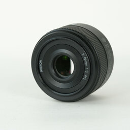 Nikon NIKKOR Z 40mm f/2 Nikon NIKKOR Z 40mm f/2