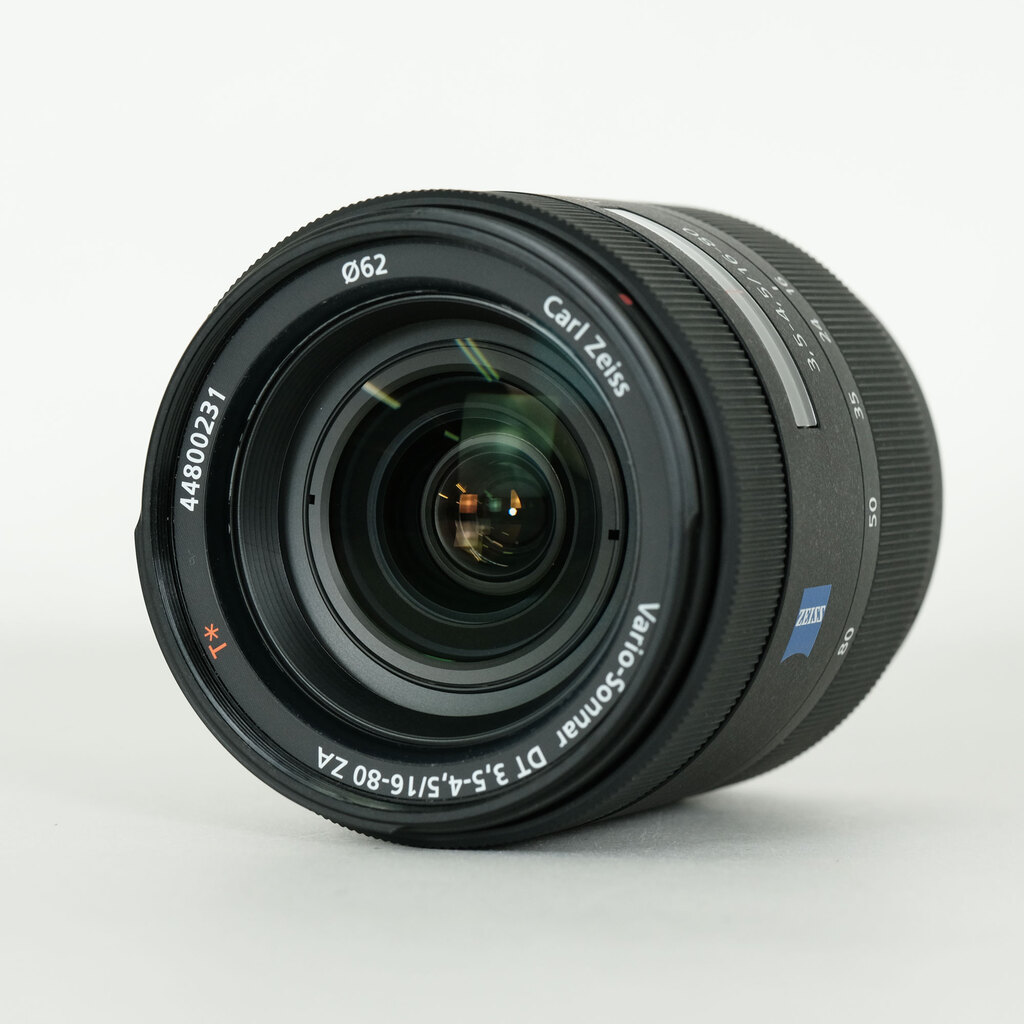 SONY Vario-Sonnar T＊ DT 16-80mm F3.5-4.5 ZA SAL1680Z