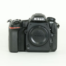 Nikon D500