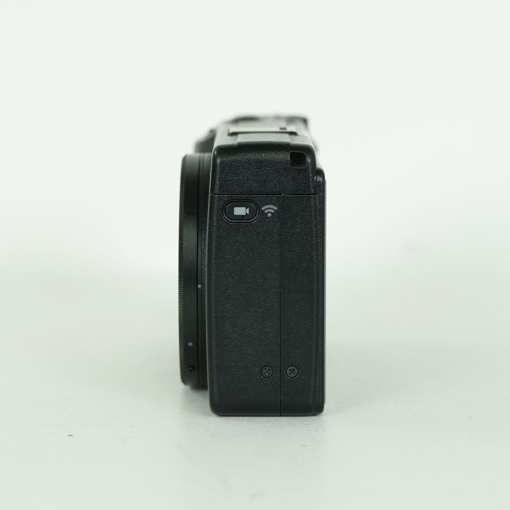 RICOH GR III RICOH GR III