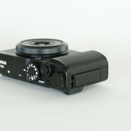 FUJIFILM XF10 ブラック