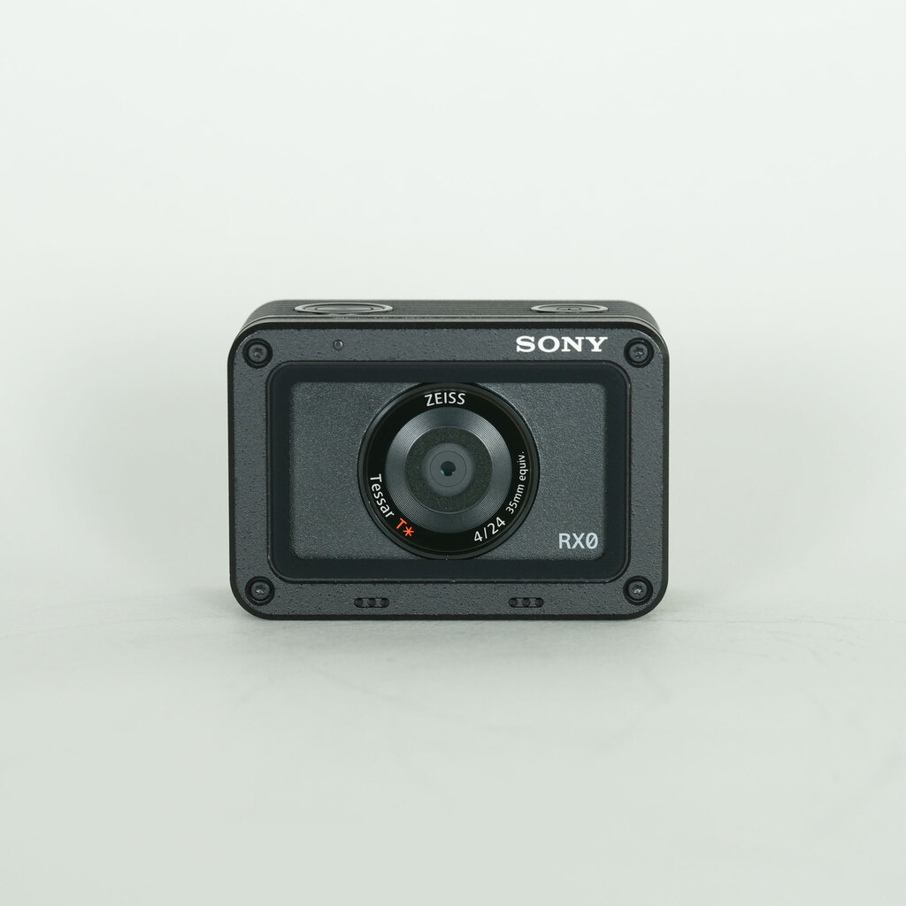 SONY Cyber-shot DSC-RX0