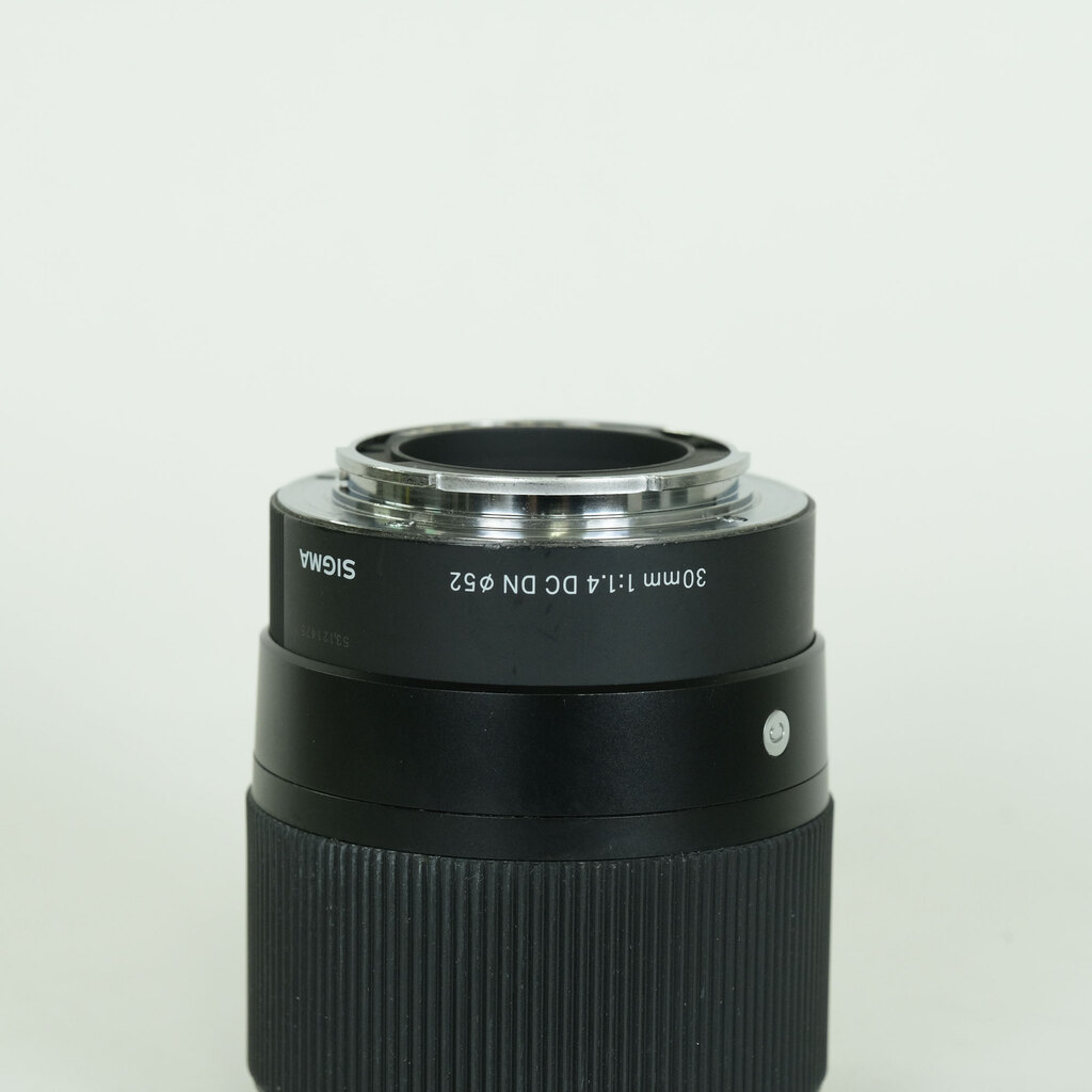 SIGMA 30mm F1.4 DC DN｜Contemporary [ソニーE用]