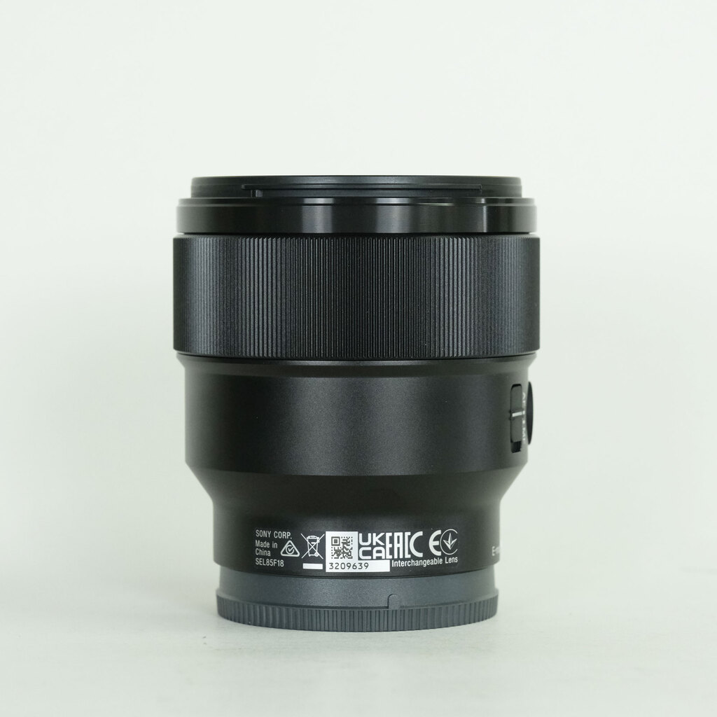SONY FE 85mm F1.8 SEL85F18