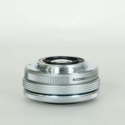 OLYMPUS M.ZUIKO DIGITAL ED 14-42mm F3.5-5.6 EZ シルバー OLYMPUS M.ZUIKO DIGITAL ED 14-42mm F3.5-5.6 EZ シルバー