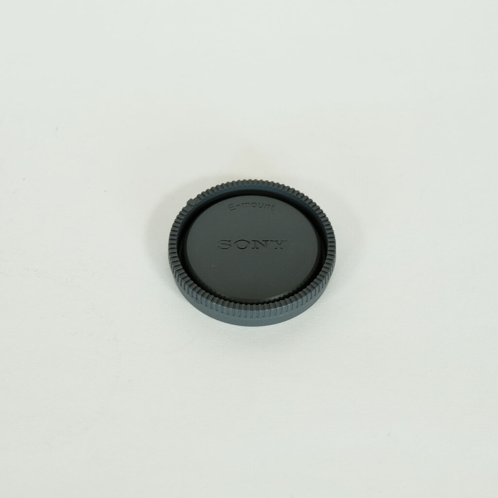 SONY FE 35mm F1.8 SEL35F18F SONY FE 35mm F1.8 SEL35F18F